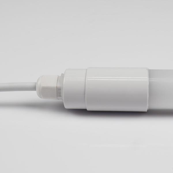 DLC Listed AC 85V LED Poultry Lighting Dimmable With Female Male Cable