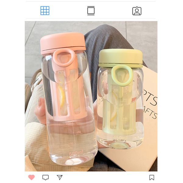 PE Material Children Water Bottle With Graduated Customized Logo Acceptable Leak-proof