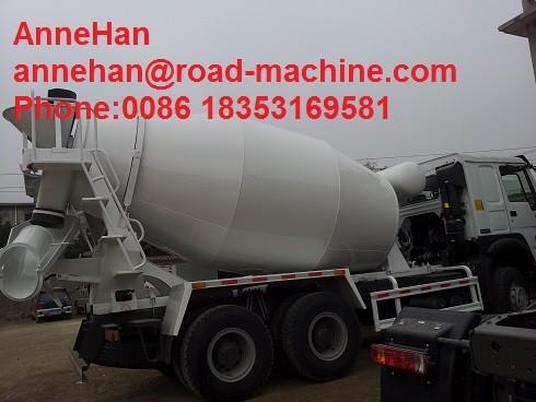 HOWO Euro II  Concrete Mixer Trucks 6X4 Volumetric Concrete Mixer truck  8m³ Body Capacity White color