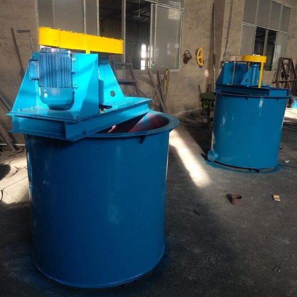 XBT Industrial Viscous 0.99t Liquid Mixing Tank With Agitator