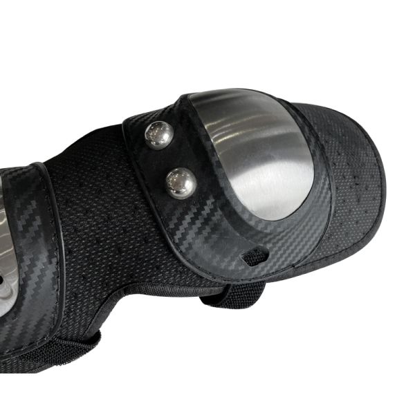 Protege a ti mismo con estilo Piernas y brazos de alta resistencia para las competiciones de motocicletas