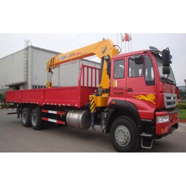 XCMG 12 тонны гидровлической кранов установленных тележкой