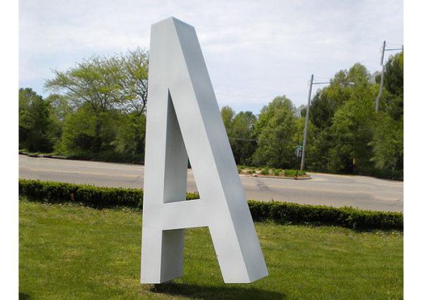 Revestimento pintado da corrosão da escultura da letra estabilidade de aço inoxidável ereta livre