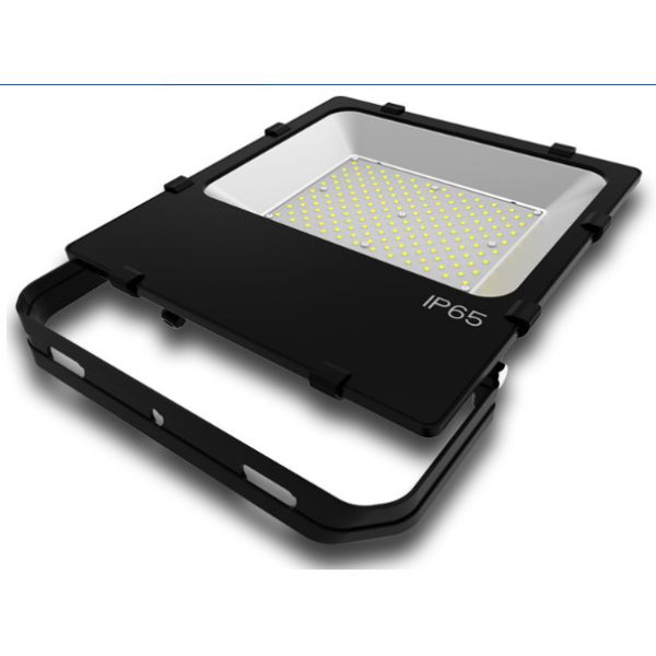 Vivienda de aluminio de la luz de inundación del jardín LED de 200 W, 2 años de garantía