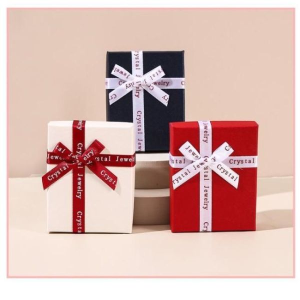 Подгонянная бумага коробки ювелирных изделий орнаментов упаковывая модная