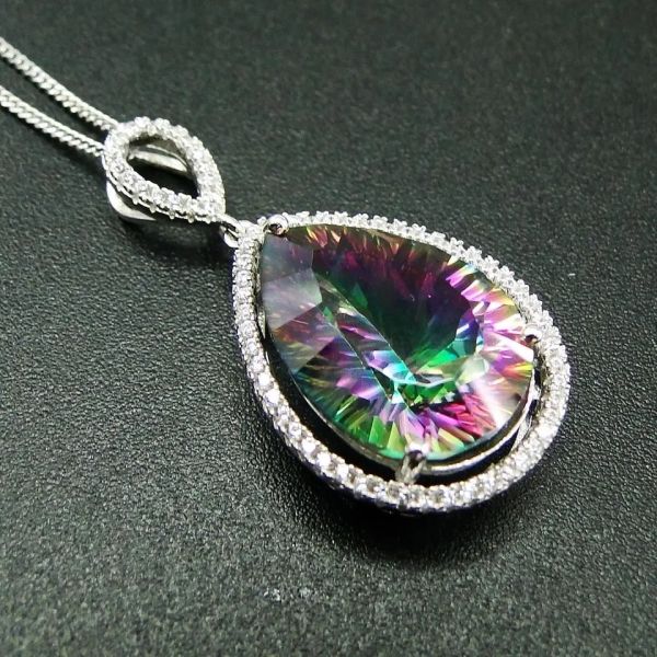 Груша ювелирных изделий женщин режа зеленую шпинель вокруг белые кубические ювелирных изделий Zirconia 925 стерлинговых серебряных точных