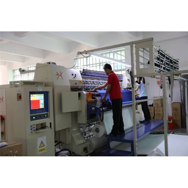 Configuración de temperatura ajustable Sistema de enfriamiento de cama y manta para una comodidad personalizada en el calentamiento y enfriamiento