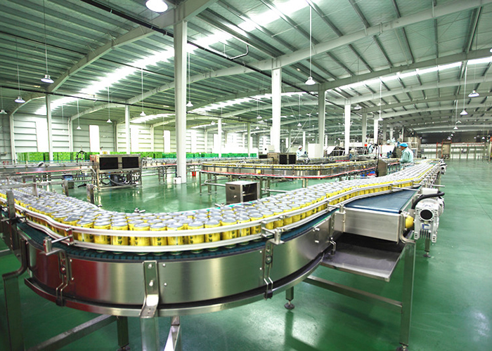 CSD Carbonated напитки производственная линия, линия завалки консервной банки ЛЮБИМЦА