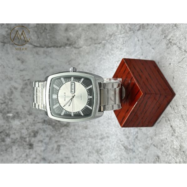 Reloj de pulsera de cuarzo Cusotm Logo Reloj de pulsera de acero inoxidable Reloj automático de lujo