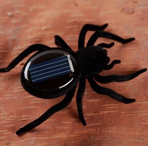Eco-friendly Gadgets Plastic Small Solar Toys Solar Insect Solar Spider Toys for Kids Toy
