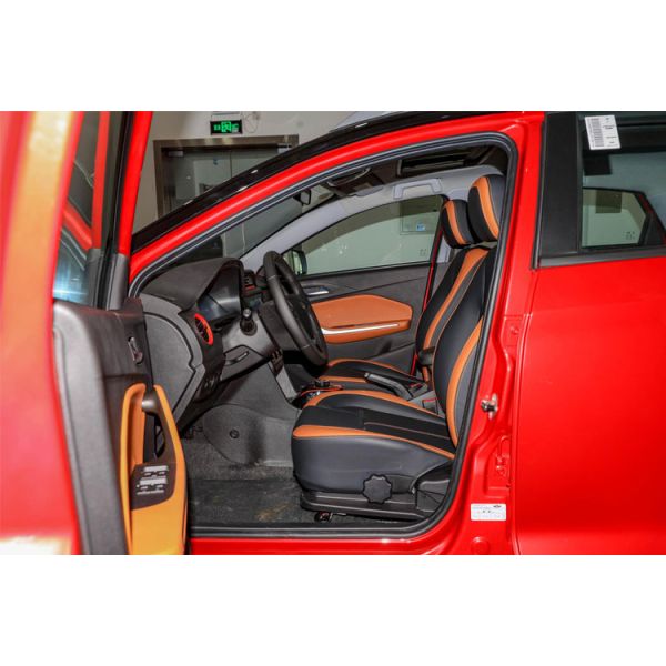 Energy Vehicles Chery Ruihu 3xe Electric Small Car for Fast Charging and Optimal Size