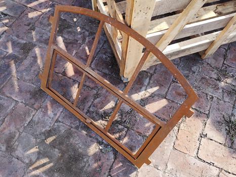 Erosion Resistance Fixed Cast Iron Windows Wrought Iron Or Steel Aterial