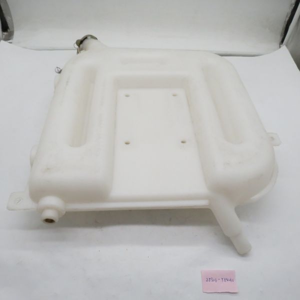 Hot sale engine parts Expansion tank A229900005647
