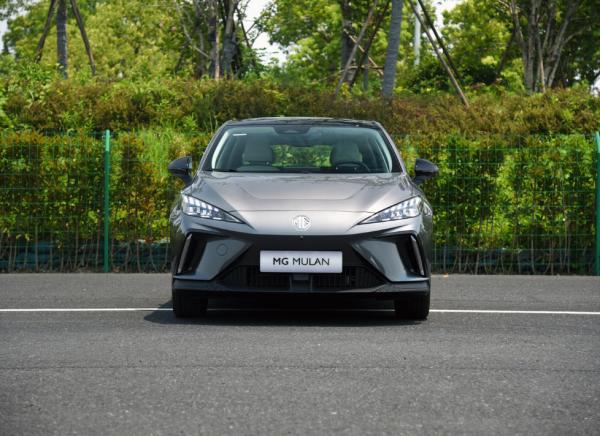 Buy In Stock New Energy Automotive Electric MG Car mg 4 Motor Power Sedan Car For Sale