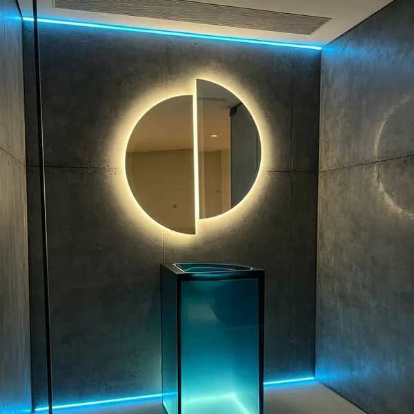 Commercial Bath Mirror Light For Vanity Acrylic Frame 36x36