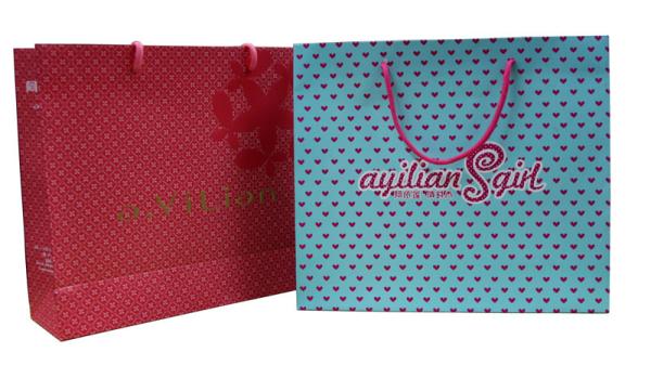 OEM Recyclable Ayilian Pink 210g Artpaper Shopping Bag, Paper Carrier Bags Promotional