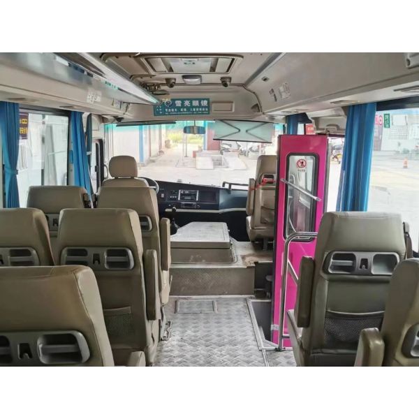 Используемая дверь складчатости мест двигателя 19 фургонов челнока передняя сползая автобус JMV6609 руки JMC двигателя Windows RHD/LHD Isuzu 2-ой