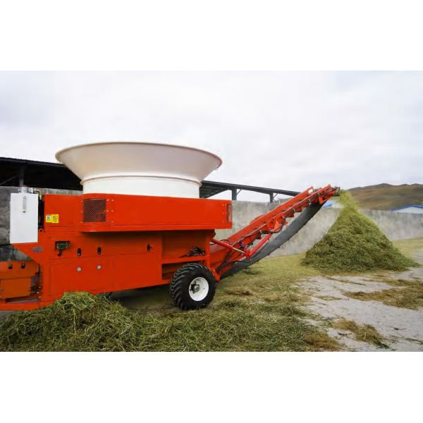Large Bale Grinder - PTO Drive
