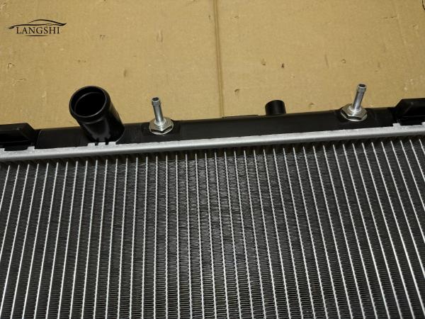 21460-ED500 OE NO. Система охлаждения автозапчастей Алюминиевый радиатор для Nissan Sylphy Tiida