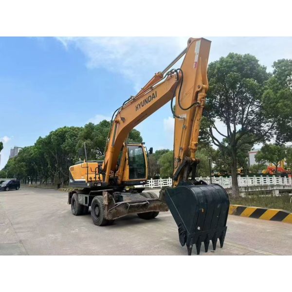 Used Hyundai R210W-9 Wheel Excavator In Excellent Condition/Used Wheel Excavator For Sale