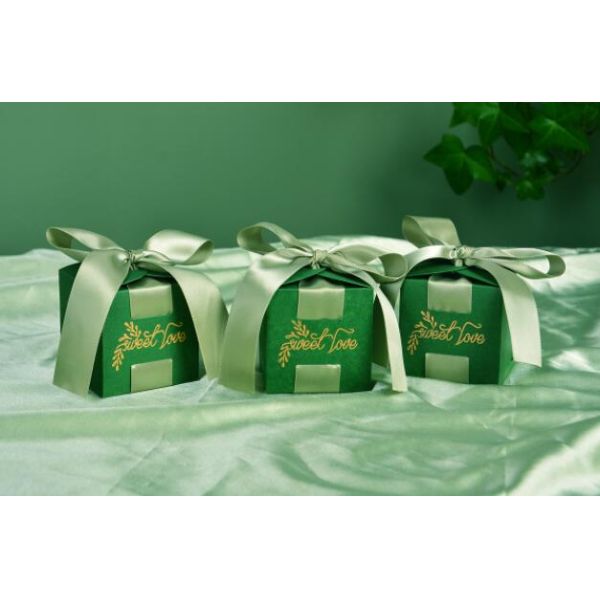 Wedding Desktop Cardboard Gift Packaging Boxes For Chocolate  6x6x6cm