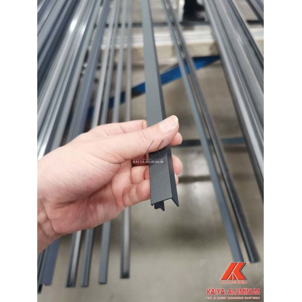 Building Material  Extruded Aluminum Profiles For Doors Windows