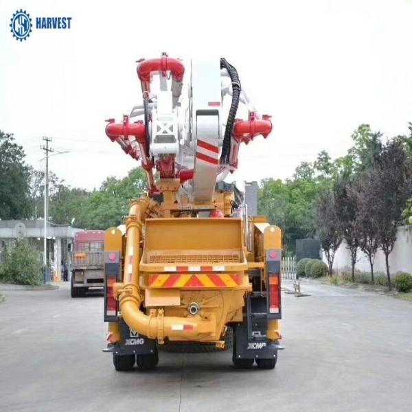 Caminhão da bomba concreta da produtividade 120m3/H da seção de  4x2 37m HB37V 5