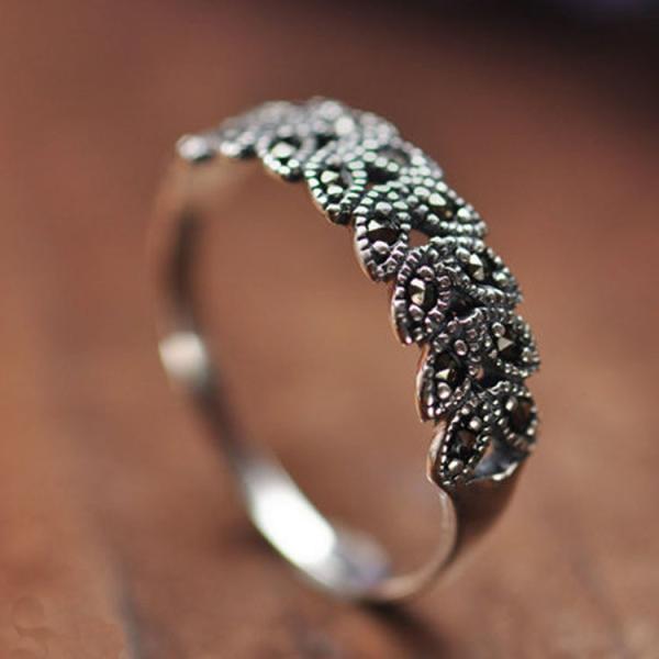 925 Vintage Sterling Silver Band Ring with Marcasite (022236C)