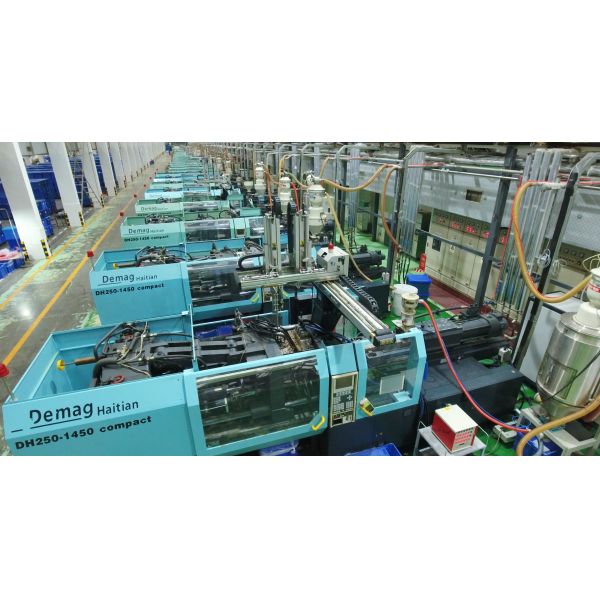 Environmentally Friendly Low Carbon High Temperature PET Buffet Plate Size L