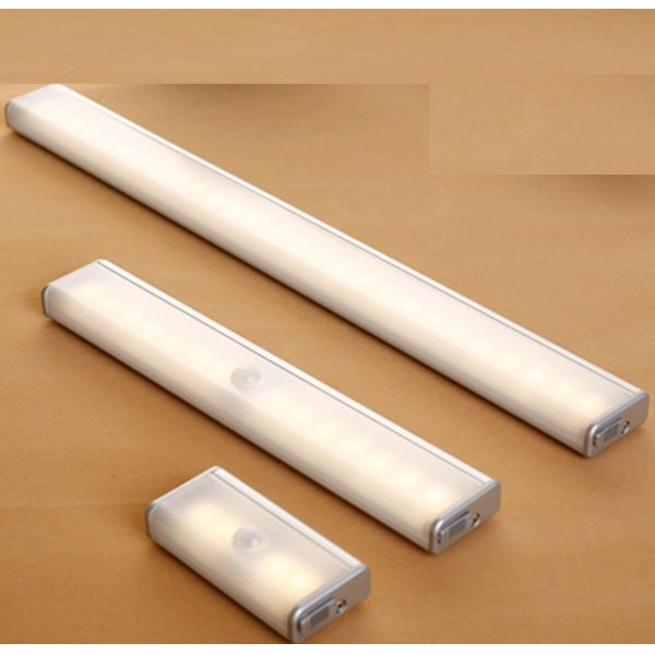 Lithium Battery Operated LED Motion Sensor Light for Home Office 20000 Hours Lifespan
