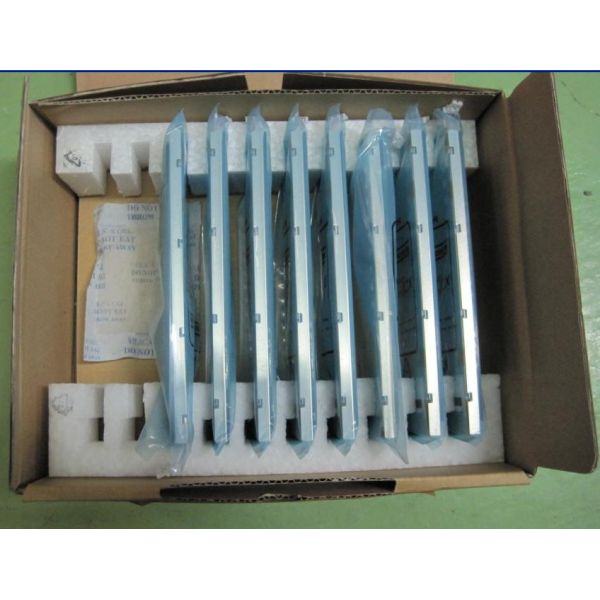 Hitachi 6.2Inch Industrial LCD Display 640X240Pixels 90cd/M2 24PIN LCM CSTN-LCD Panel