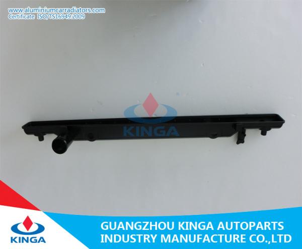 Switch Type Bottom Radiator Water Tank With Hard Strong PA66 Plastic