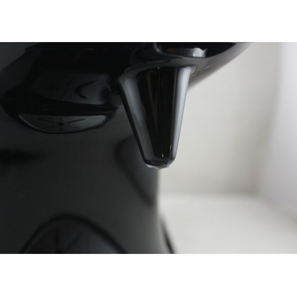 Black White Mini Espresso Coffee Machine , 0.9L 2.5Bar 60mm Pod Coffee Maker