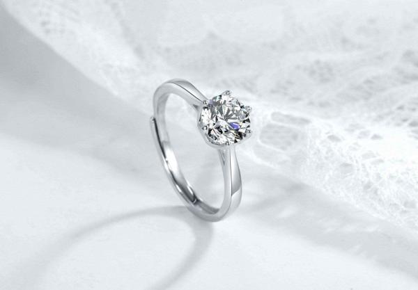 14K Gold 925 Silver 6 Prong Moissanite Jewelry Ring Adjustable For Engagement