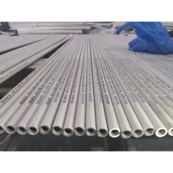 SCH40 SCH80 4 Inch Carbon Seamless Steel Pipes 8 Inch 12 Inch 13 Inch Mild ASTM A106 GR.B