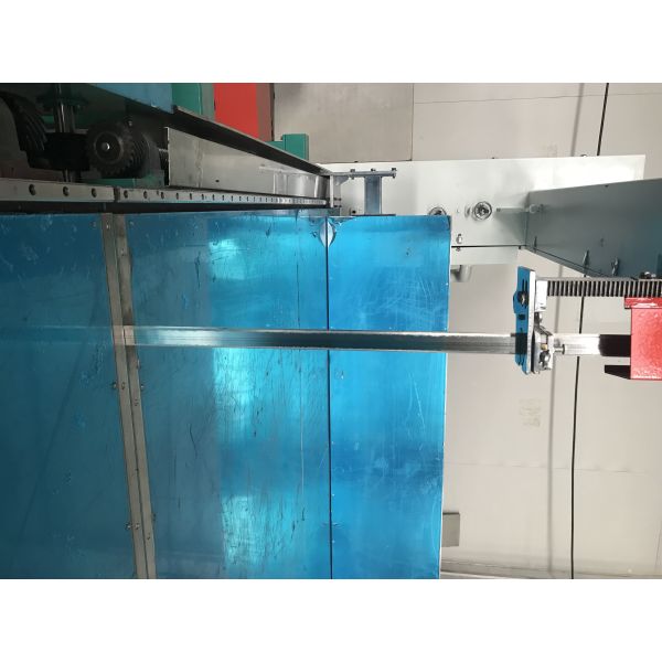 1.74kw EVA Pearl Foam Shapes 600mm Vertical Cutting Machine