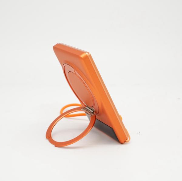 Type C Aluminum Alloy Wireless Magnetic Powerbank 5000mAh 22.5W With LED Screen