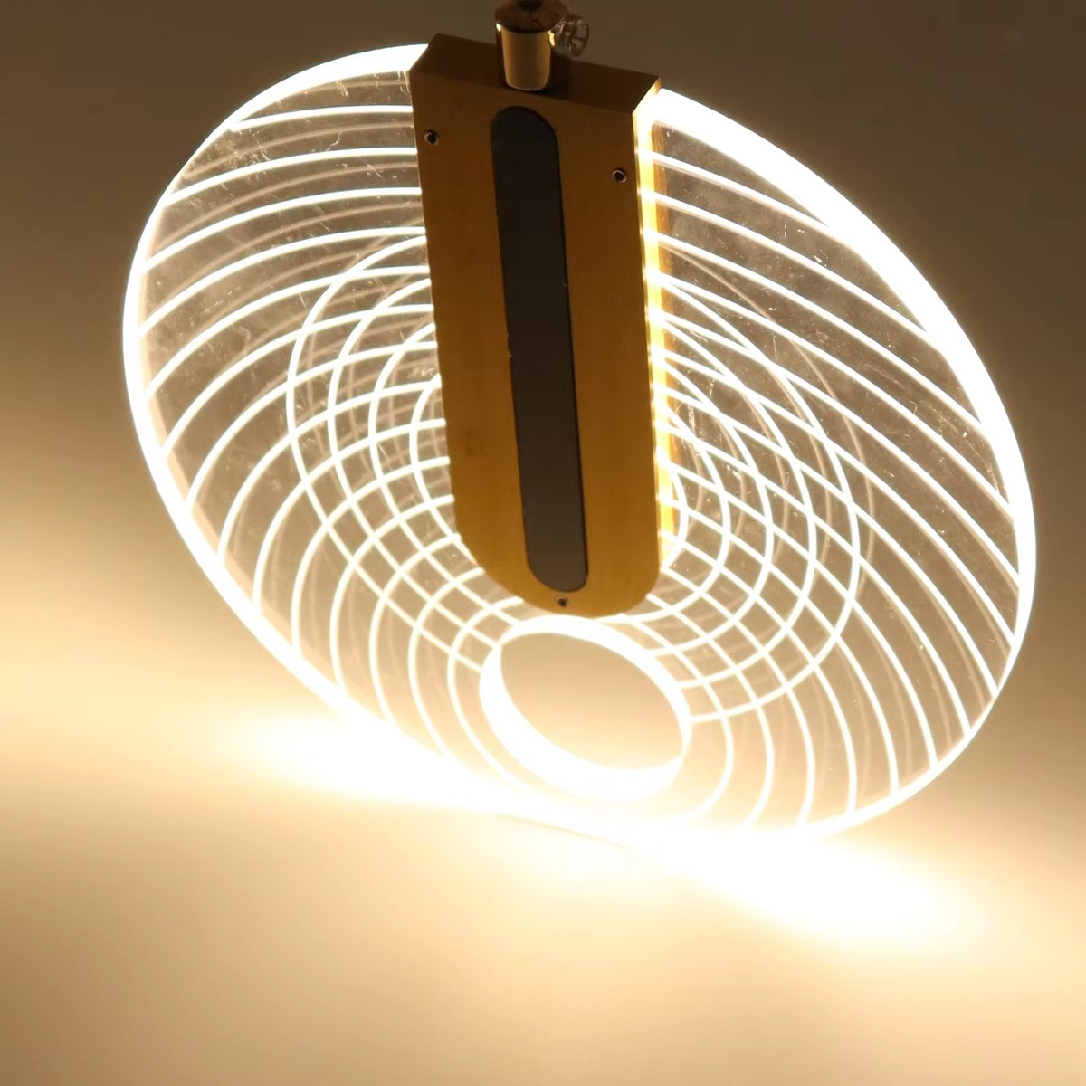 Créatif intérieur maison grenier chambre à coucher côté lit Escalier d'étude Décoration intérieure