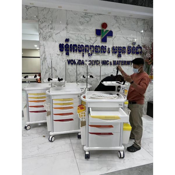 Guangzhou Cheap Hospital Emergency Trolley Equipment Resuscitation Trolley Pediatric Medical Crash Cart Price