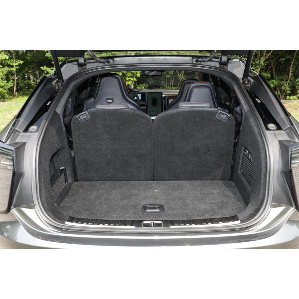 HiPhi X The Perfect Combination of Style and Functionality in a 5 Door 4 Seater SUV