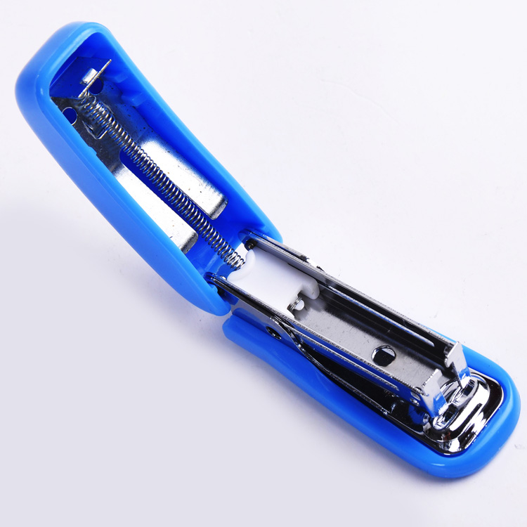 Office stationery stapler 24/6 mini plastic stapler