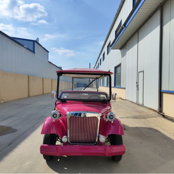 Classic Car 8 Seats  Electric Tourist Car Sightseeing Bus Three Rows Of Seats