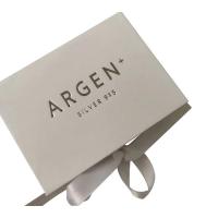 Collier personnalisé bijoux boîte en carton boîte cadeau de luxe emballage avec ruban boîte cadeau magnétique premium
