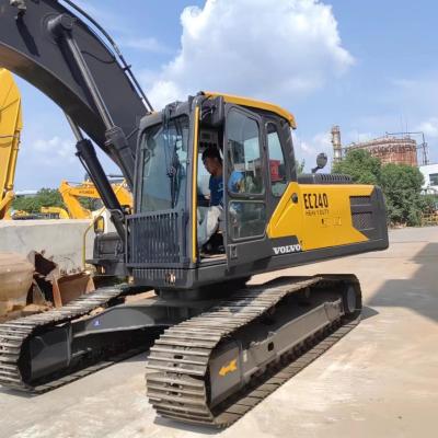 Excavadora Volvo EC240 Crawler 24 toneladas em bom estado de utilização com cor original
