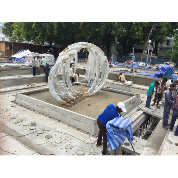 Фонтан с высоким давлением на 100 метров