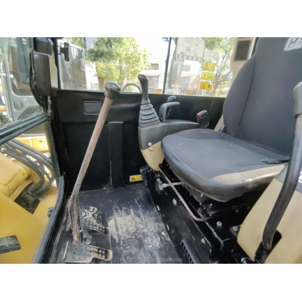 Original Hydraulic Valve Made in Japan 6 Ton Used Mini Cat 306 Excavator 2021 Year Model