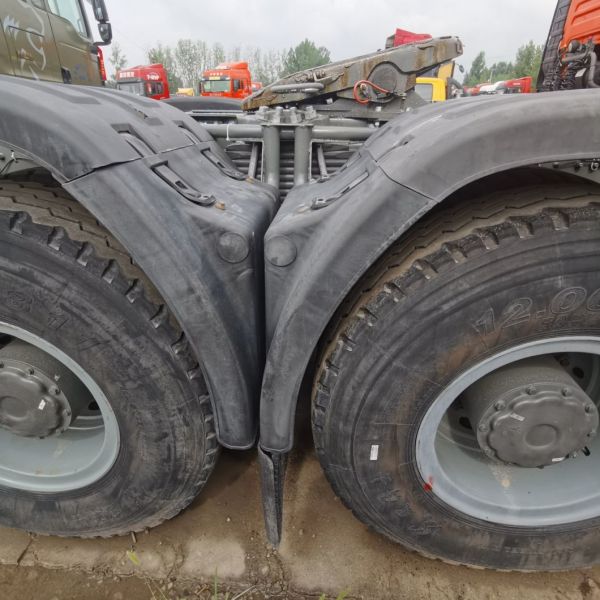DOT Certified 480HP Engine and Air Suspension Seat for Powerful Towing Tractor Truck