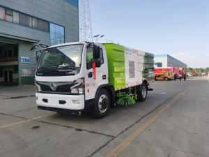 Dongfeng Road Washing Truck Mounted Vacuum Street Sweeping Truck