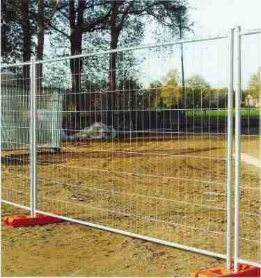 Trapezoidal Portable Temporary Fence Galvanized Windproof Fence Panels Heat Treated