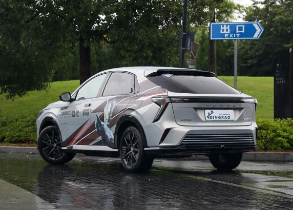 High Speed Sport Honda Auto eNS2 SUV de 5 lugares Veículo elétrico de energia nova EV Carro